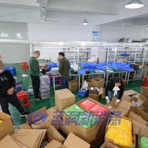 重庆江津破获西南首例特大非法制售电子烟案：涉案75人，金额达3000