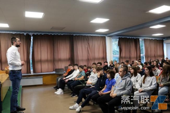 克罗地亚卫生专家：电子烟“无害”广告迷惑了青少年-电烟雾化⚡