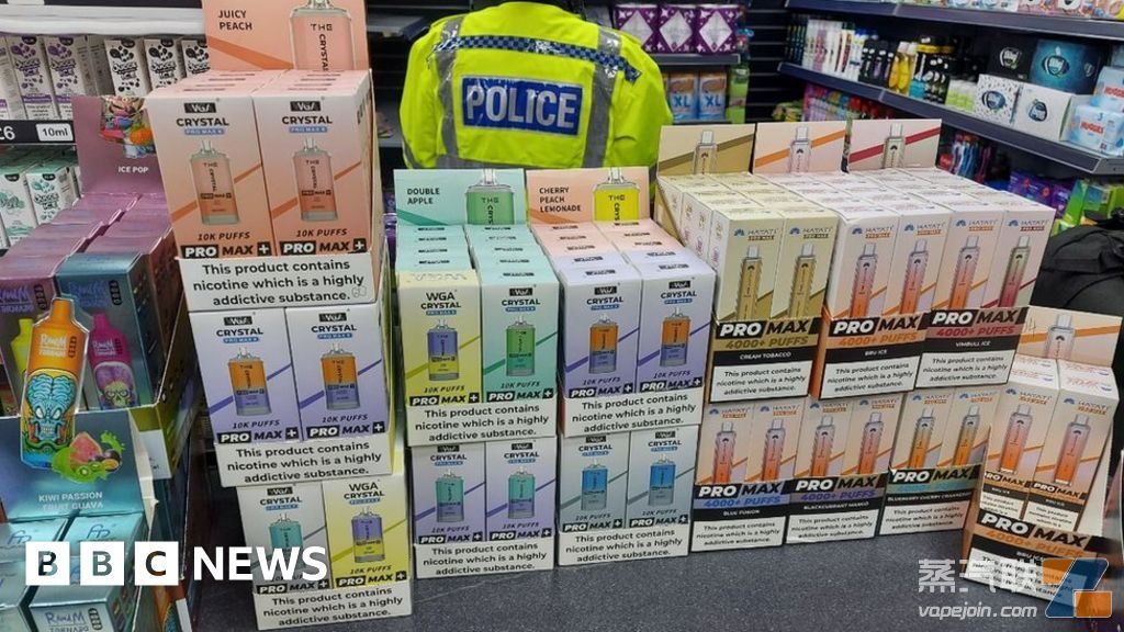 英国警方揭露黑市烟草交易：赫德斯菲尔德商店藏匿非法烟草价值上千英镑-电烟雾化⚡