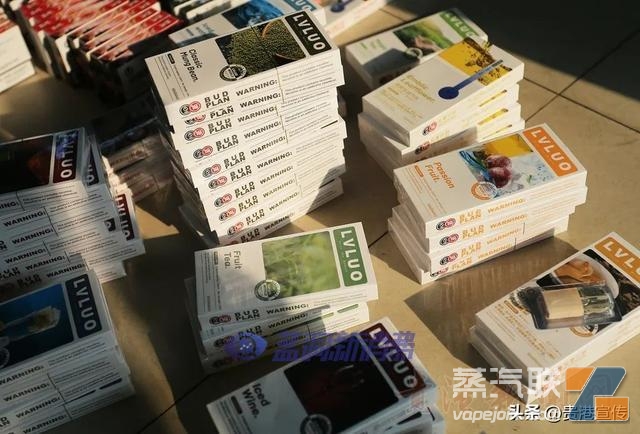 贵港查处3家销售非法电子烟门店:查获奶茶杯、调味弹上千个,案值5.8插图9 贵港查处3家销售非法电子烟门店:查获奶茶杯、调味弹上千个,案值5.8-电烟雾化⚡
