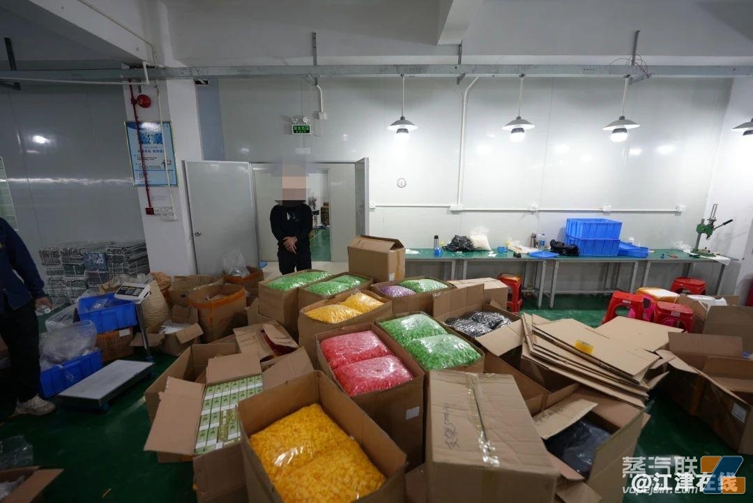 涉案金额3000余万！江津警方成功破获西南首例特大非法制售新型电子烟-电烟雾化⚡
