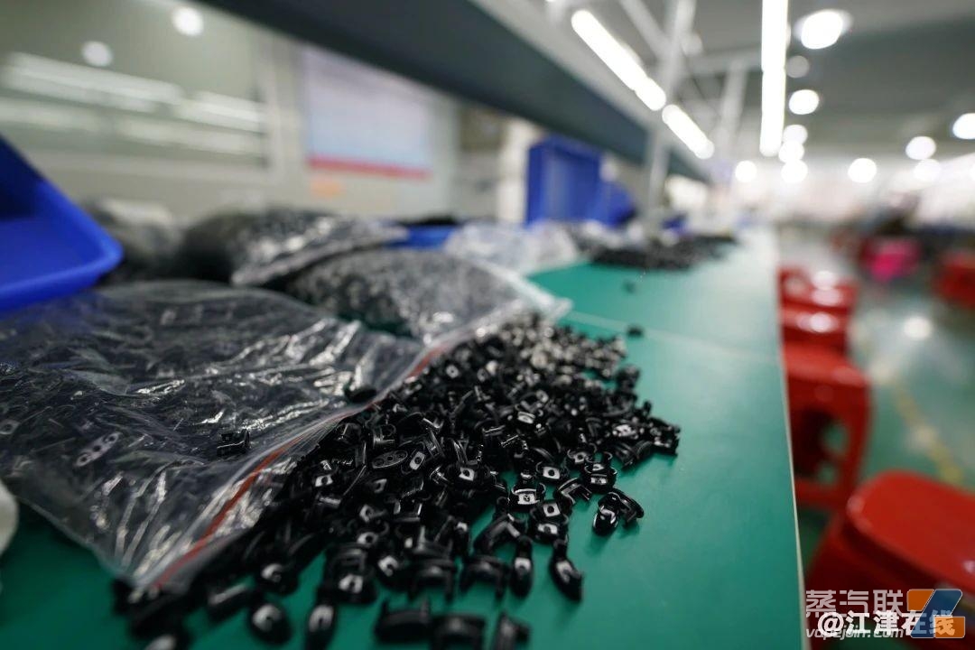 涉案金额3000余万！江津警方成功破获西南首例特大非法制售新型电子烟-电烟雾化⚡