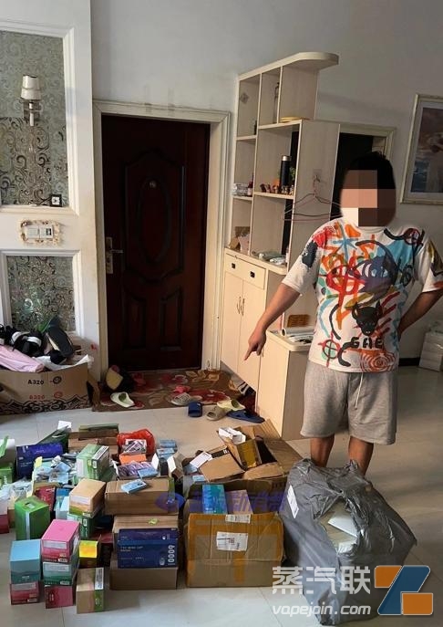 刑拘4人,案值100万元!南昌县破获非法经营假冒伪劣电子烟案插图1 刑拘4人,案值100万元!南昌县破获非法经营假冒伪劣电子烟案-电烟雾化⚡