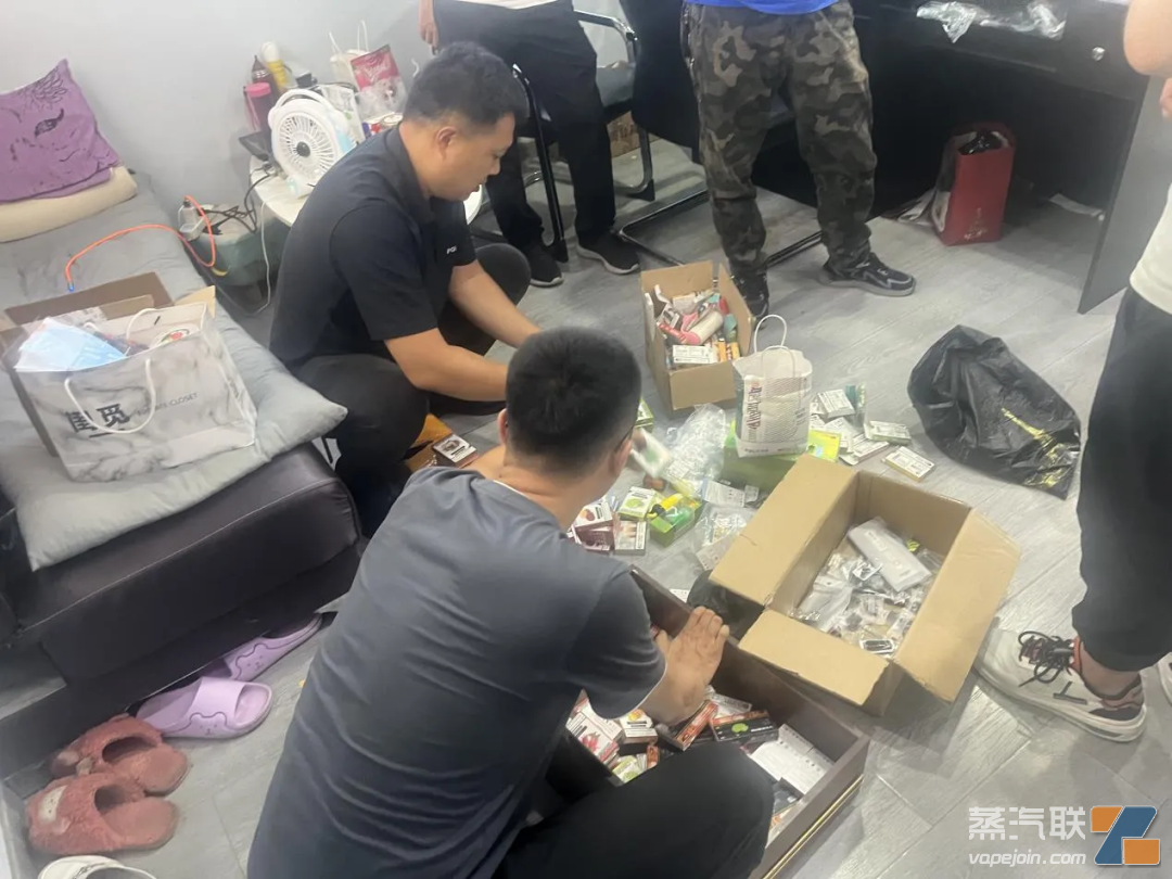 呼和浩特警方成功打掉跨省倒卖电子烟链条,案值500余万元插图1 呼和浩特警方成功打掉跨省倒卖电子烟链条,案值500余万元-电烟雾化⚡