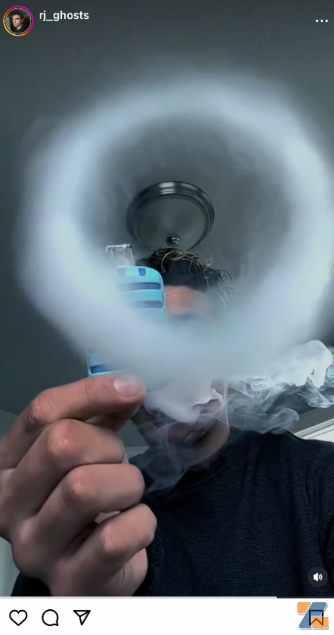 “大屏”狂飙：产品噱头之下被忽视的情绪价值-电烟雾化⚡
